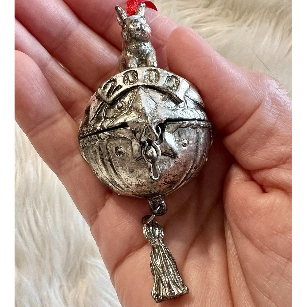 2000 Arthur Court Bunny Hinged Ornament Pewter Opens With Treasure Chest Inside